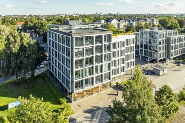 Metalli Maja ärihoone