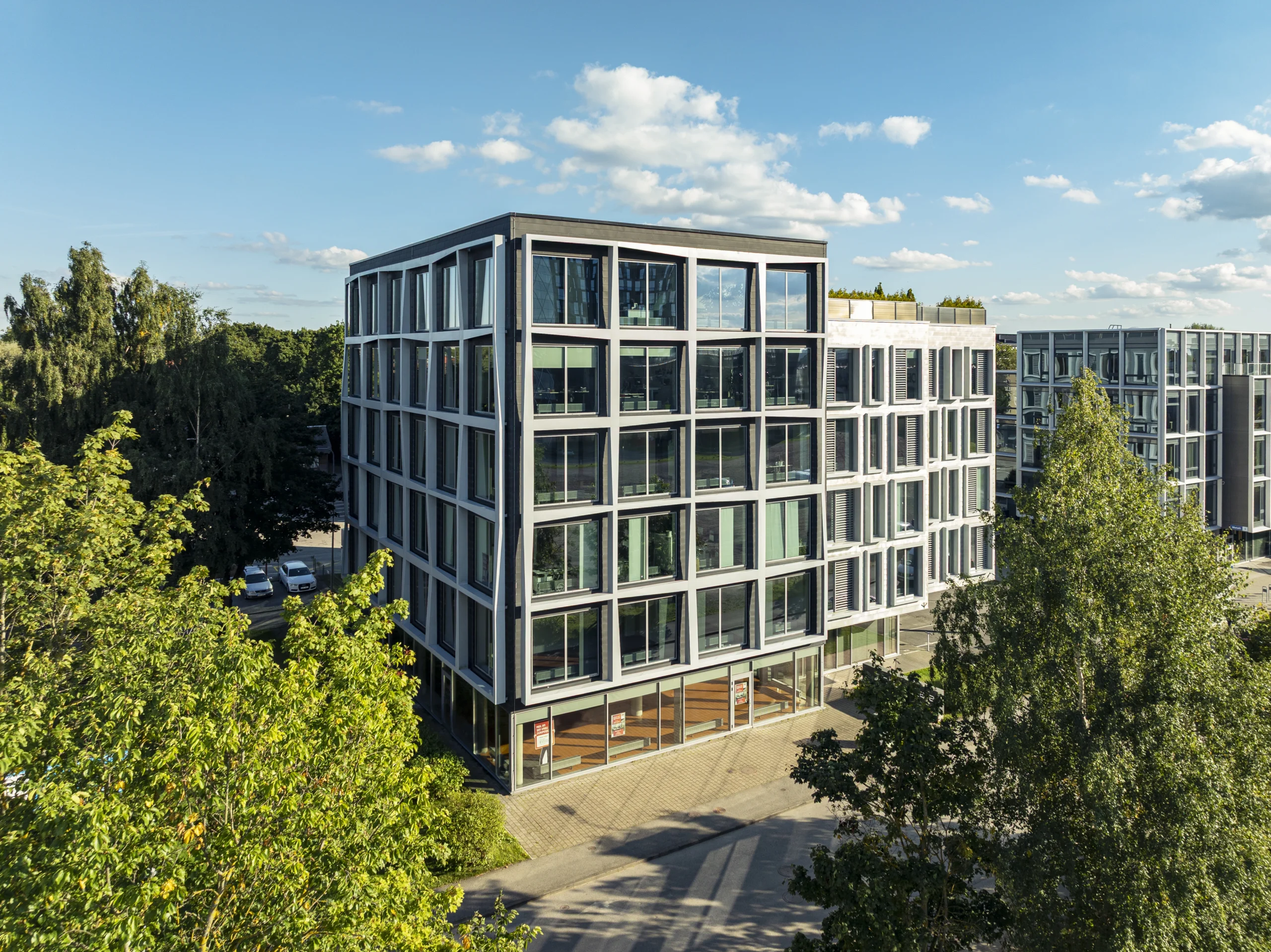 Metalli Maja ärihoone